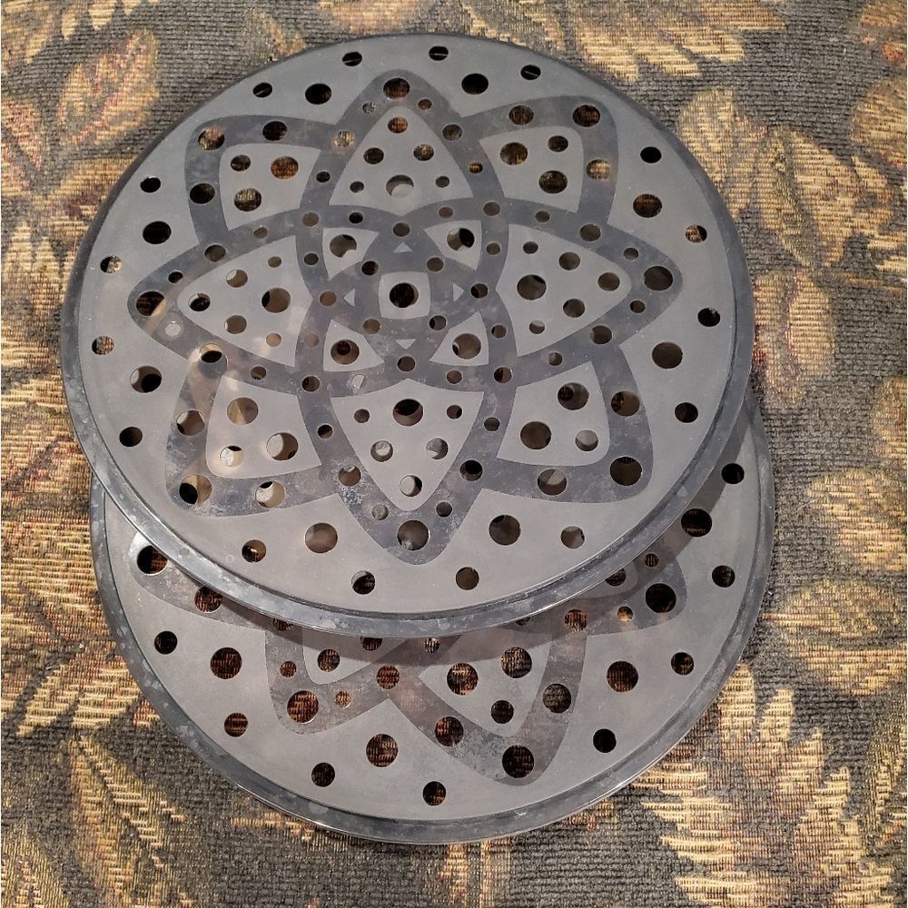 Pampered Chef Microwave Chip Maker- Set of 2 #4